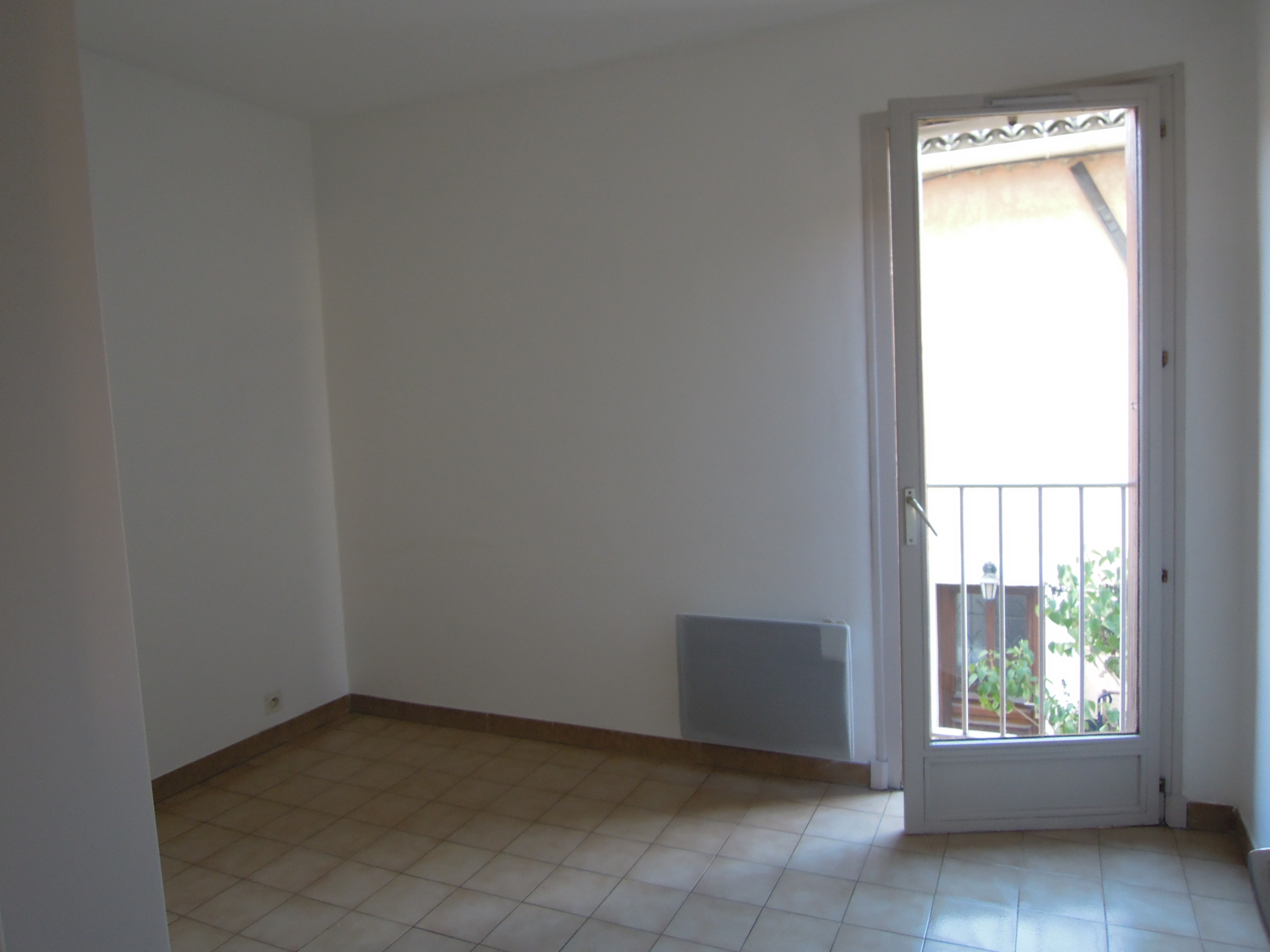 Appartement T2 Pertuis - Pertuis - Réf. 116 - Photo 4