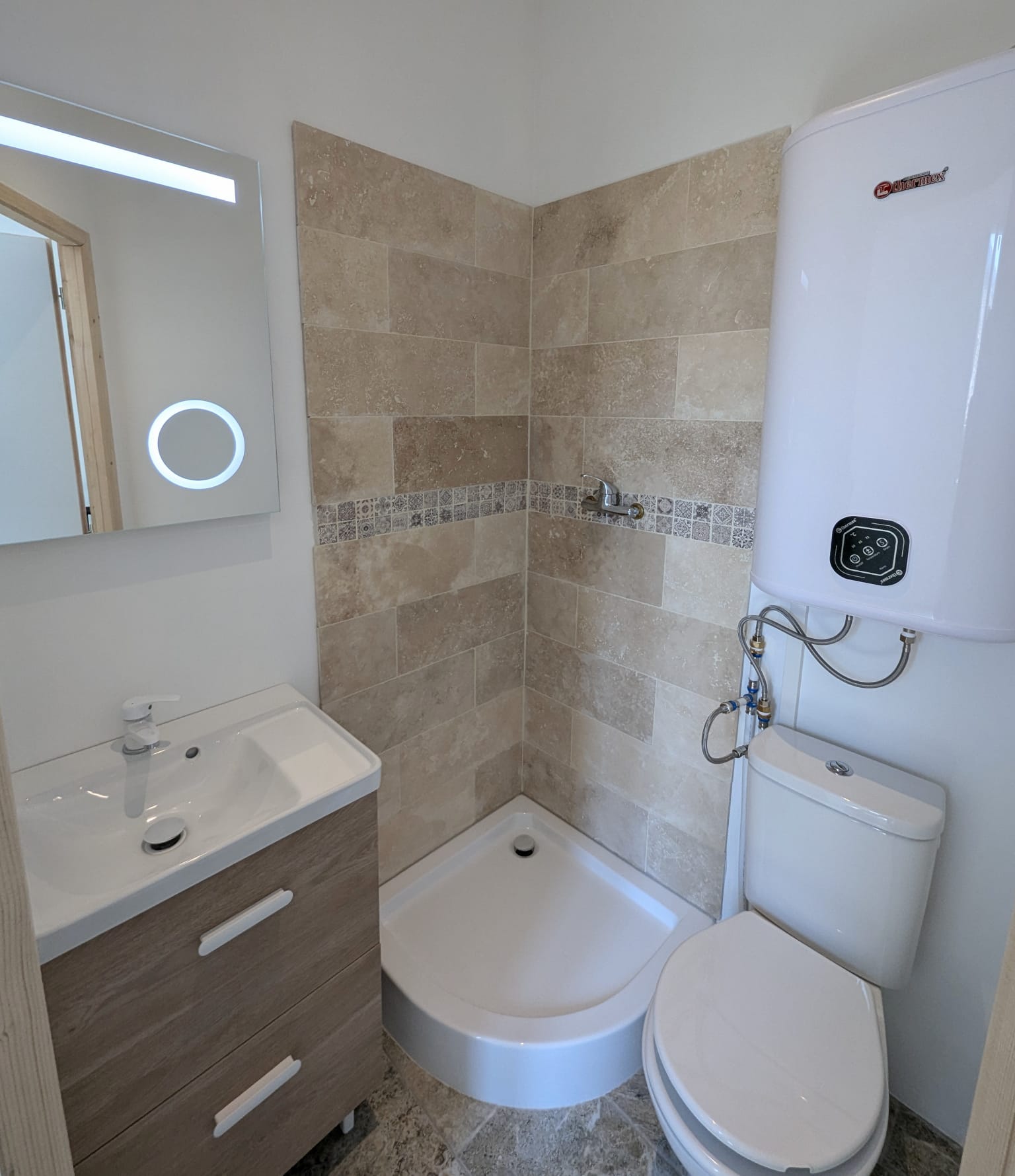 Appartement T1 bis en duplex - Manosque - Réf. 362 - Photo 2