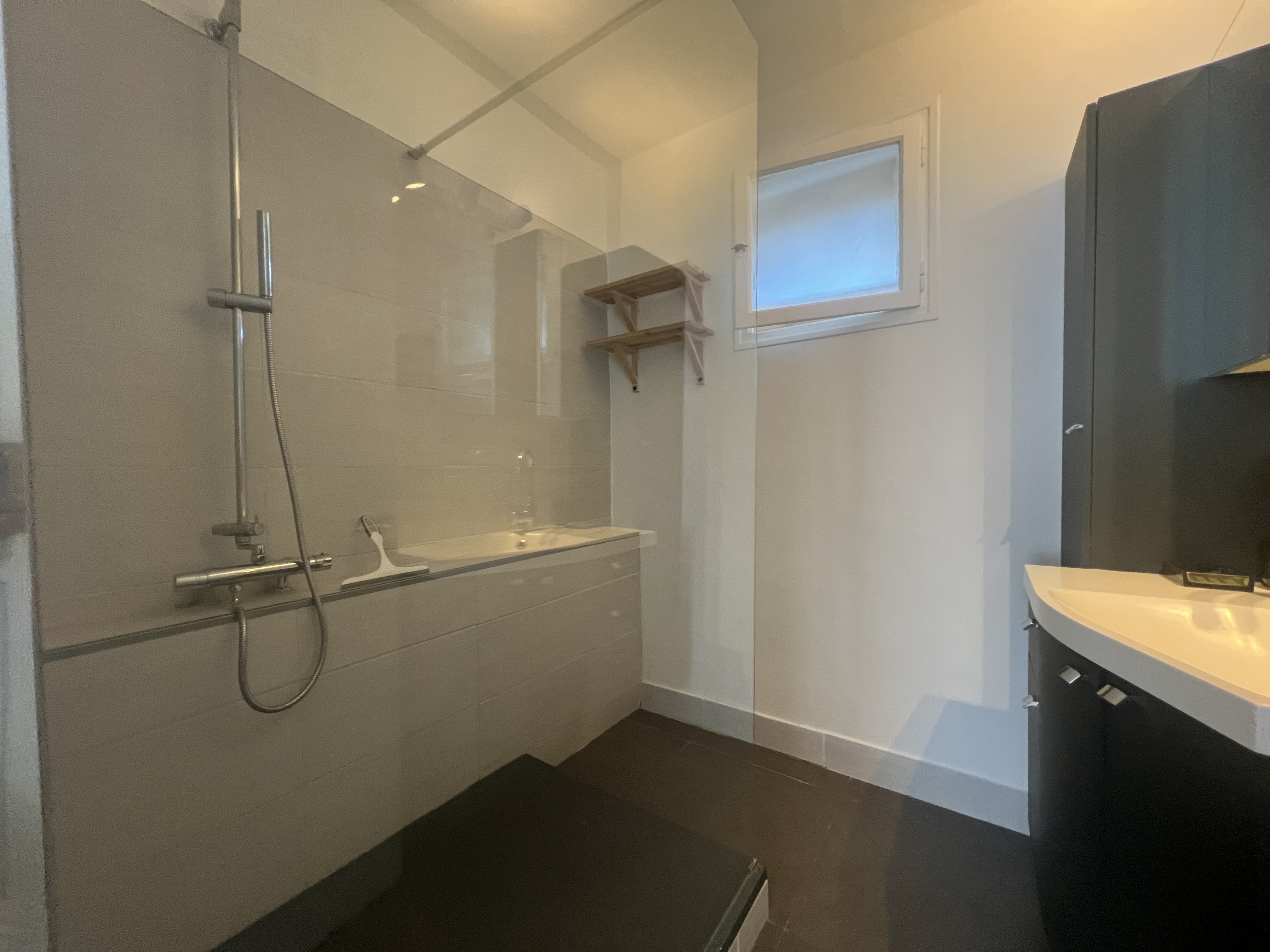 Appartement T5 meublé avec terrasse et parking - Aix en Provence - Réf. g69 - Photo 6