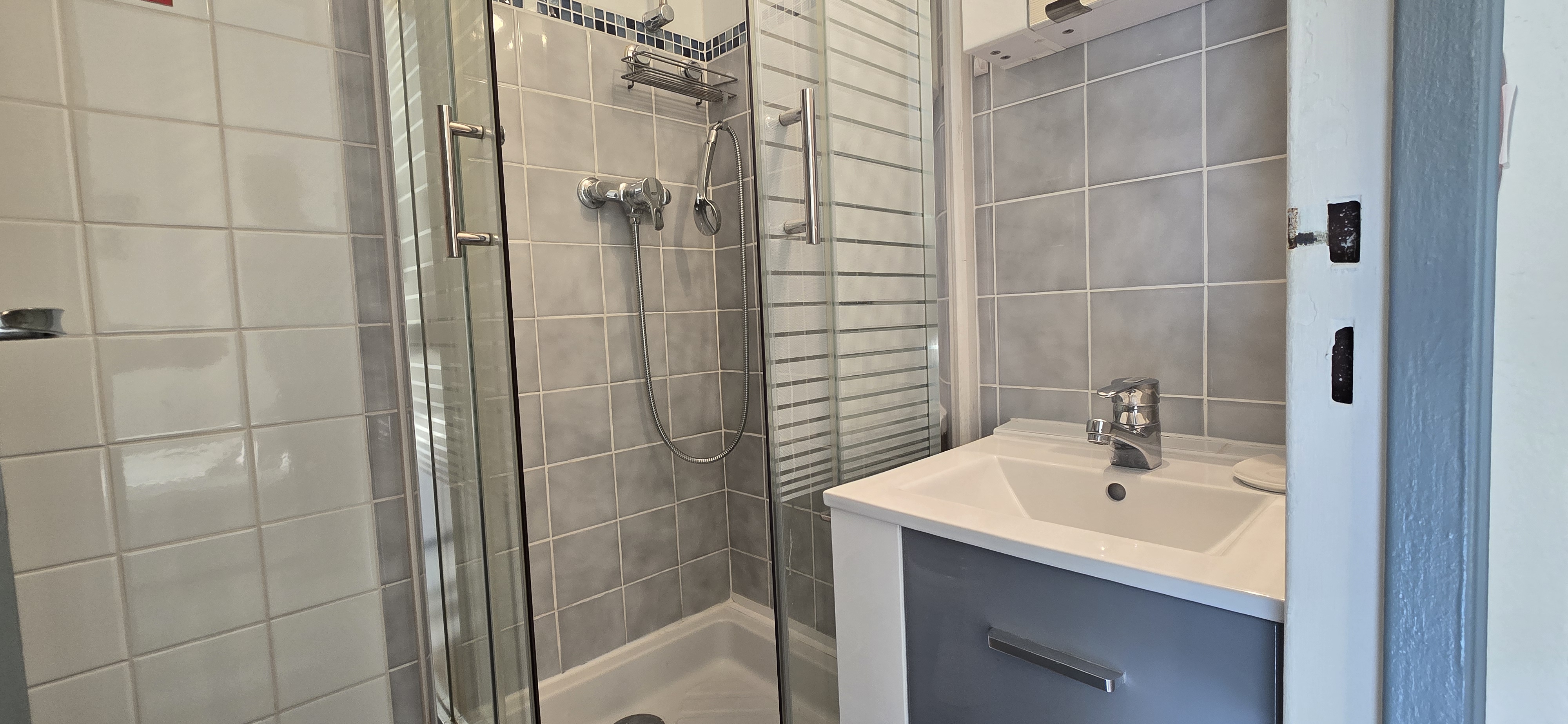 Studio avec balcon - Gréoux les Bains - Réf. 439 - Photo 4