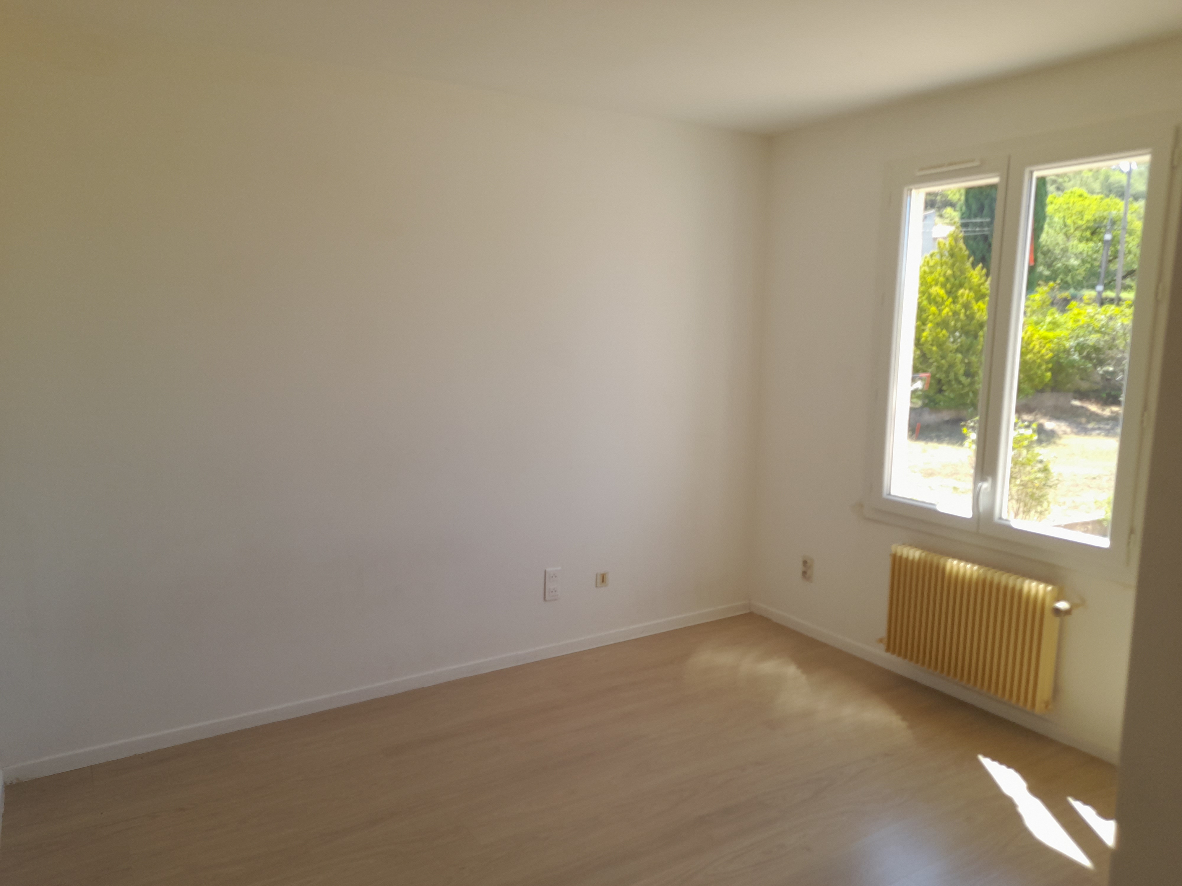 Maison T5 avec garage  - Saint julien - Réf. 444 - Photo 3