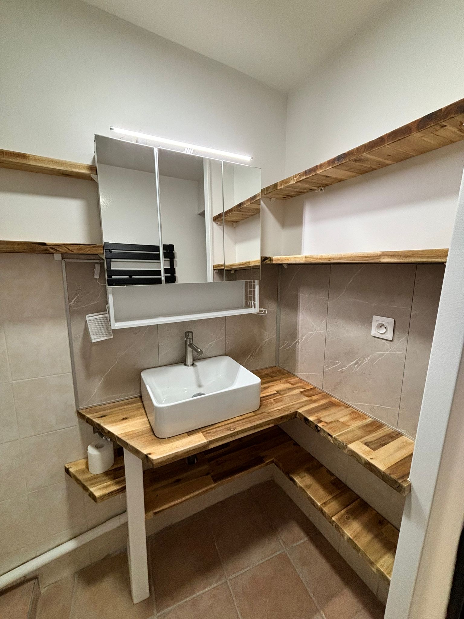 Studio T1 Bis  - Manosque - Réf. 479 - Photo 2