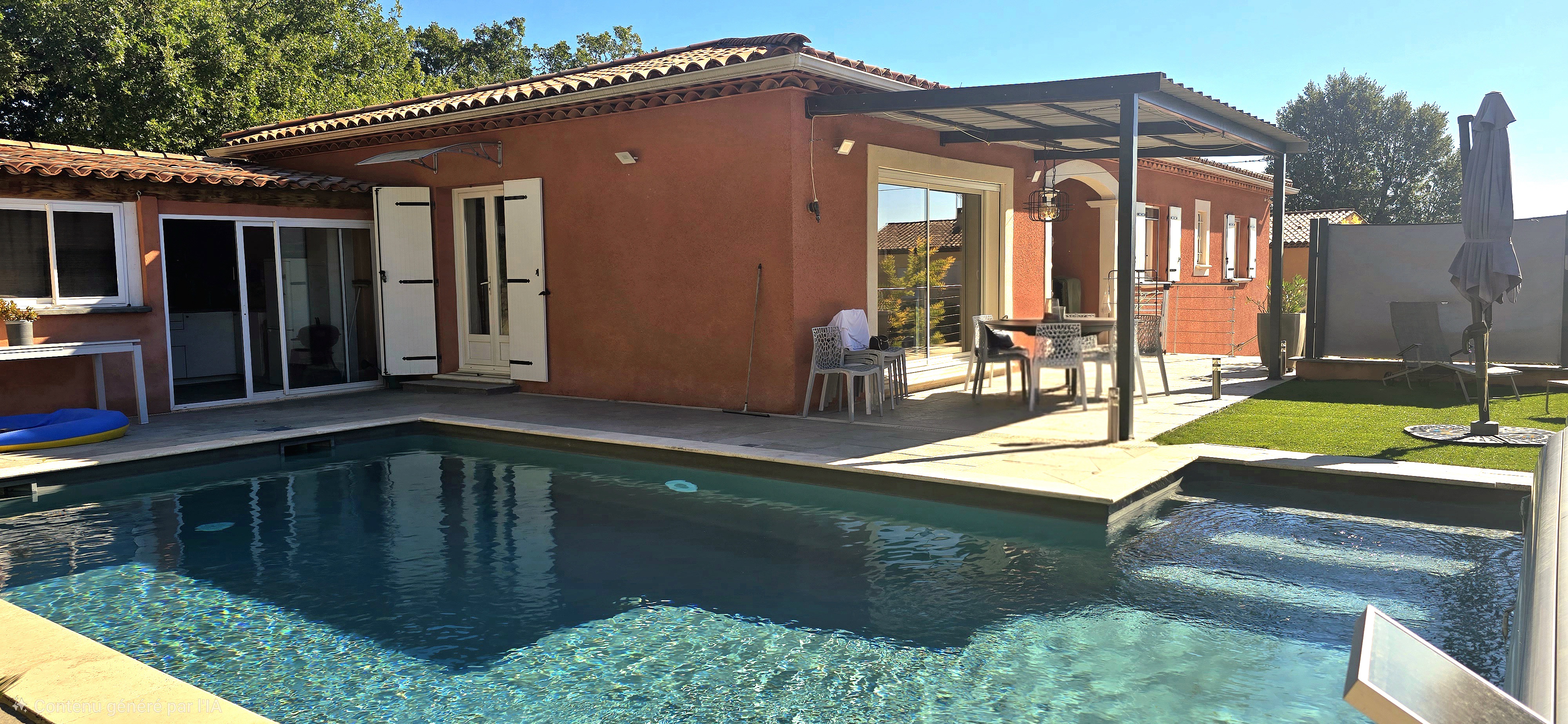 Maison avec dépendance et piscine