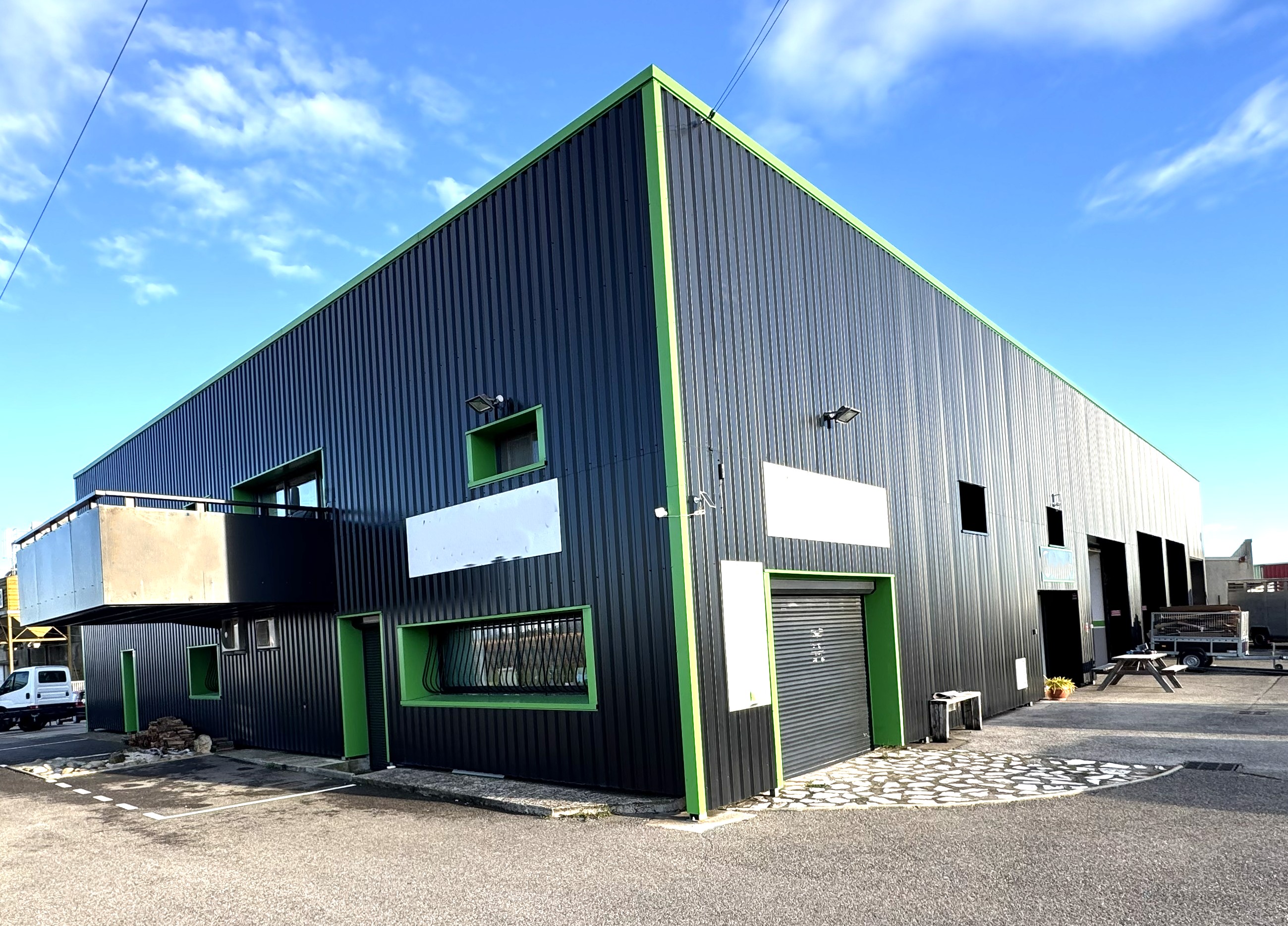 Ensemble bureaux & ateliers loués – Opportunité investisseur - Sainte Tulle - Réf. 490 - Photo 7
