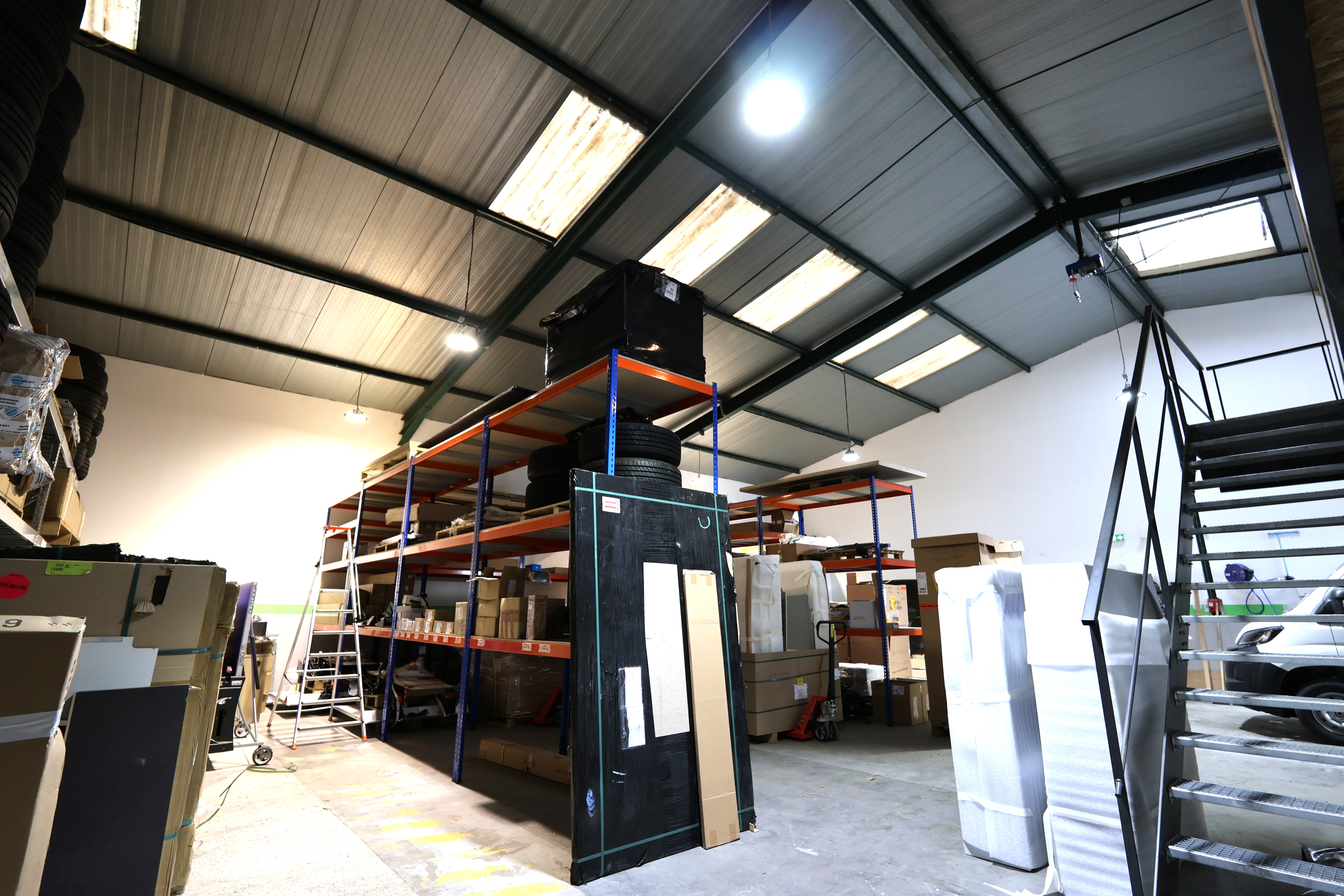 Ensemble bureaux & ateliers loués – Opportunité investisseur - Sainte Tulle - Réf. 490 - Photo 15