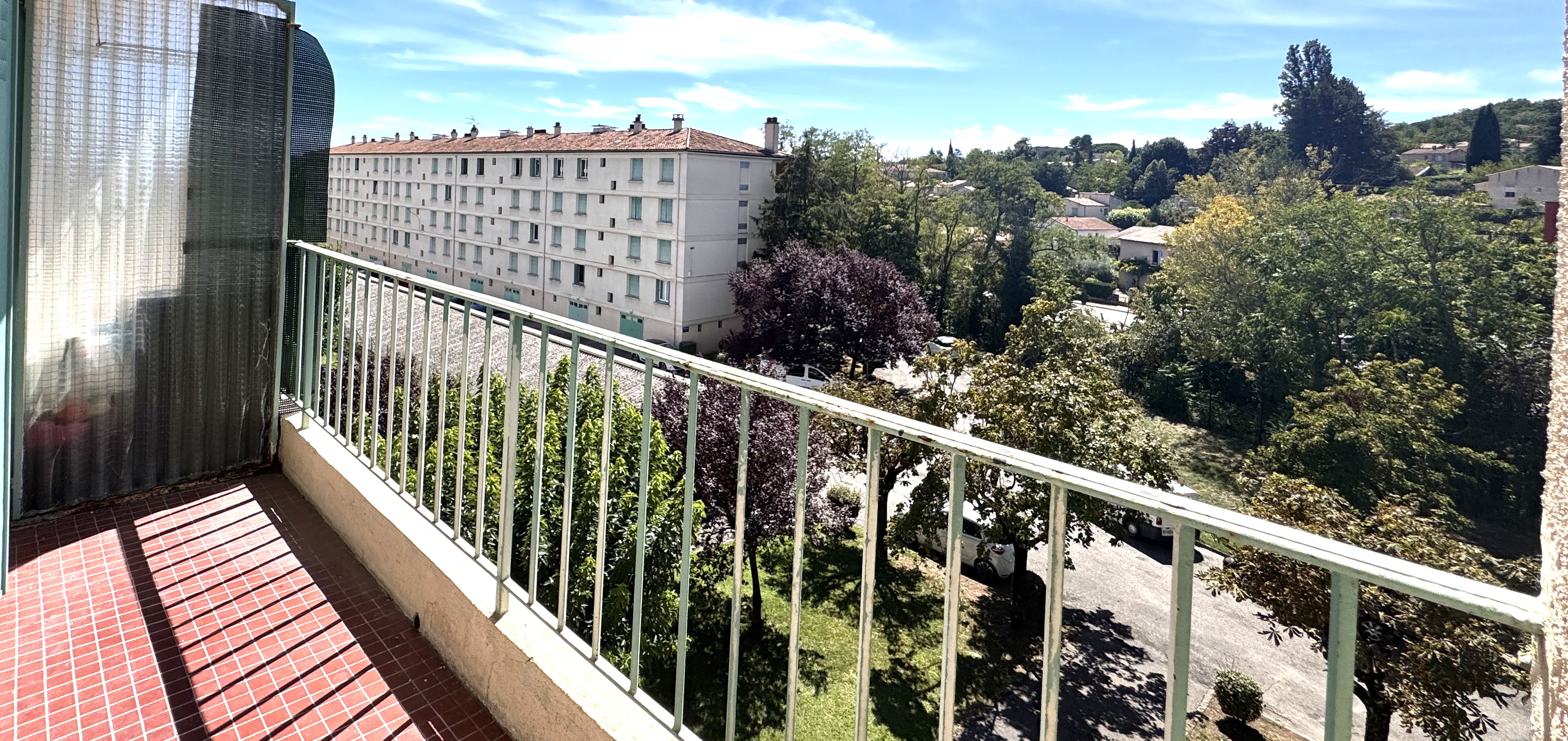 Appartement T3 avec Terrasse et cave 
